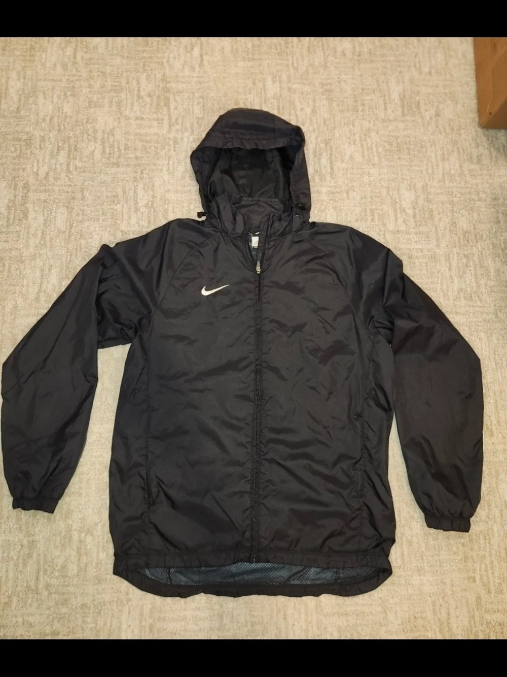 Nike Black Windbreaker Water Resistant Hooded Jacket Embroidered Swoosh Medium